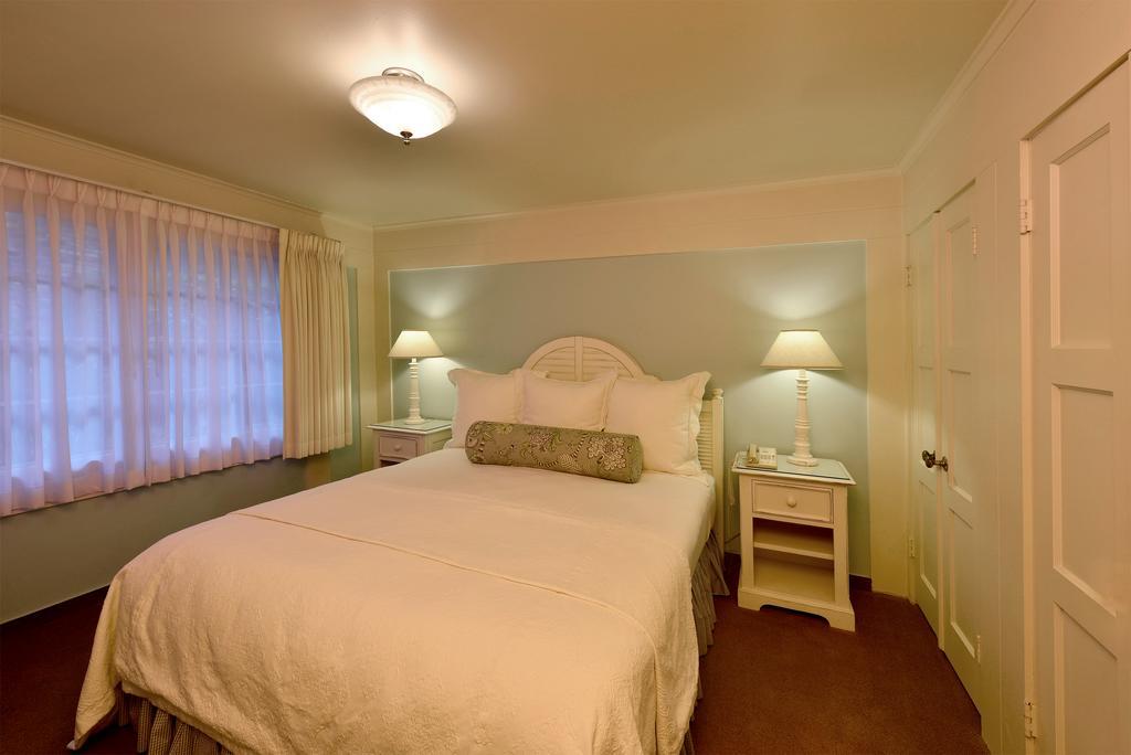 Horizon Inn & Ocean View Lodge Carmel-by-the-Sea Oda fotoğraf